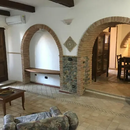 Holiday home Casa Vacanze Crocevia